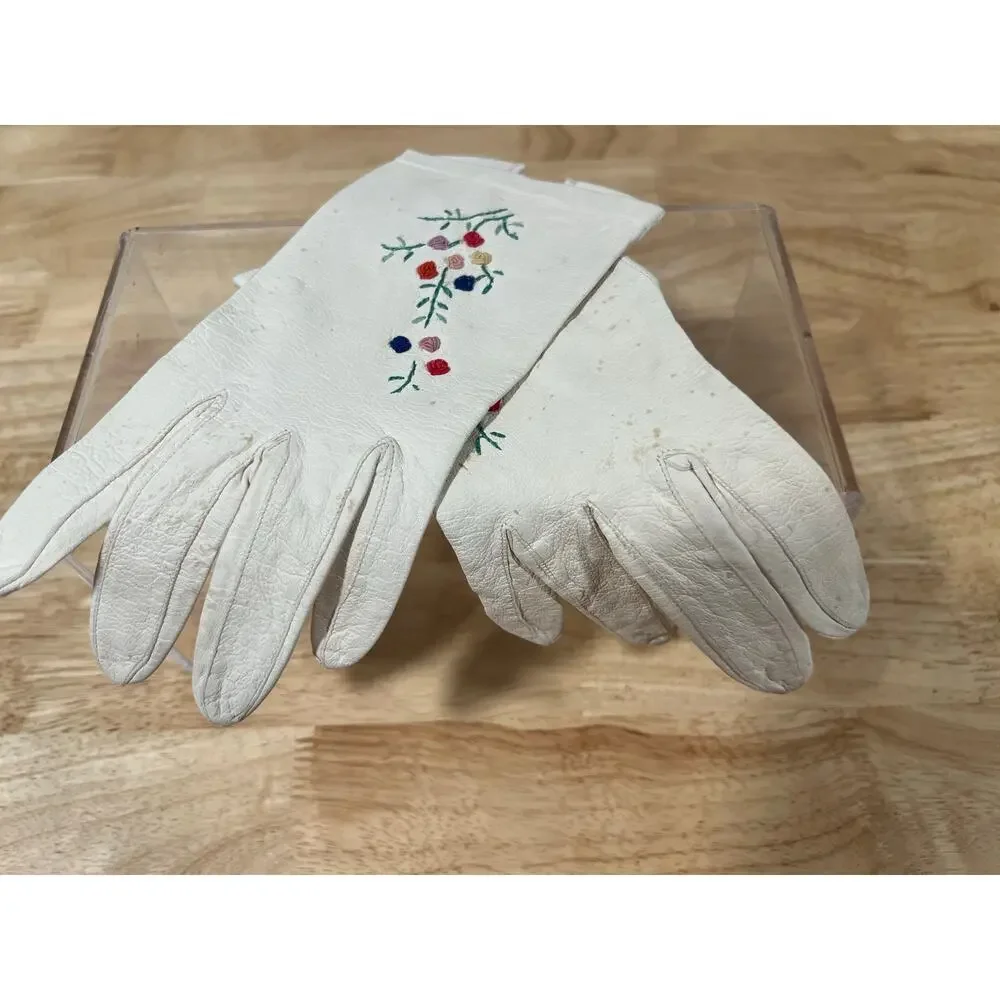 Vintage Dainty Leather Gloves White w Embroidered Floral Small JL